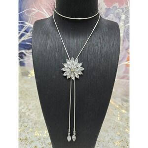 Vintage Bolo Necklace Rhinestone Silver Tone Flower Drop Crystals